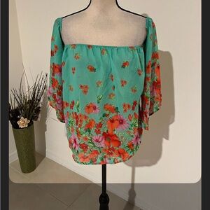 Moa floral small off shoulder shirt elastic